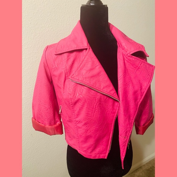 Pink leather jacket - Picture 1 of 2